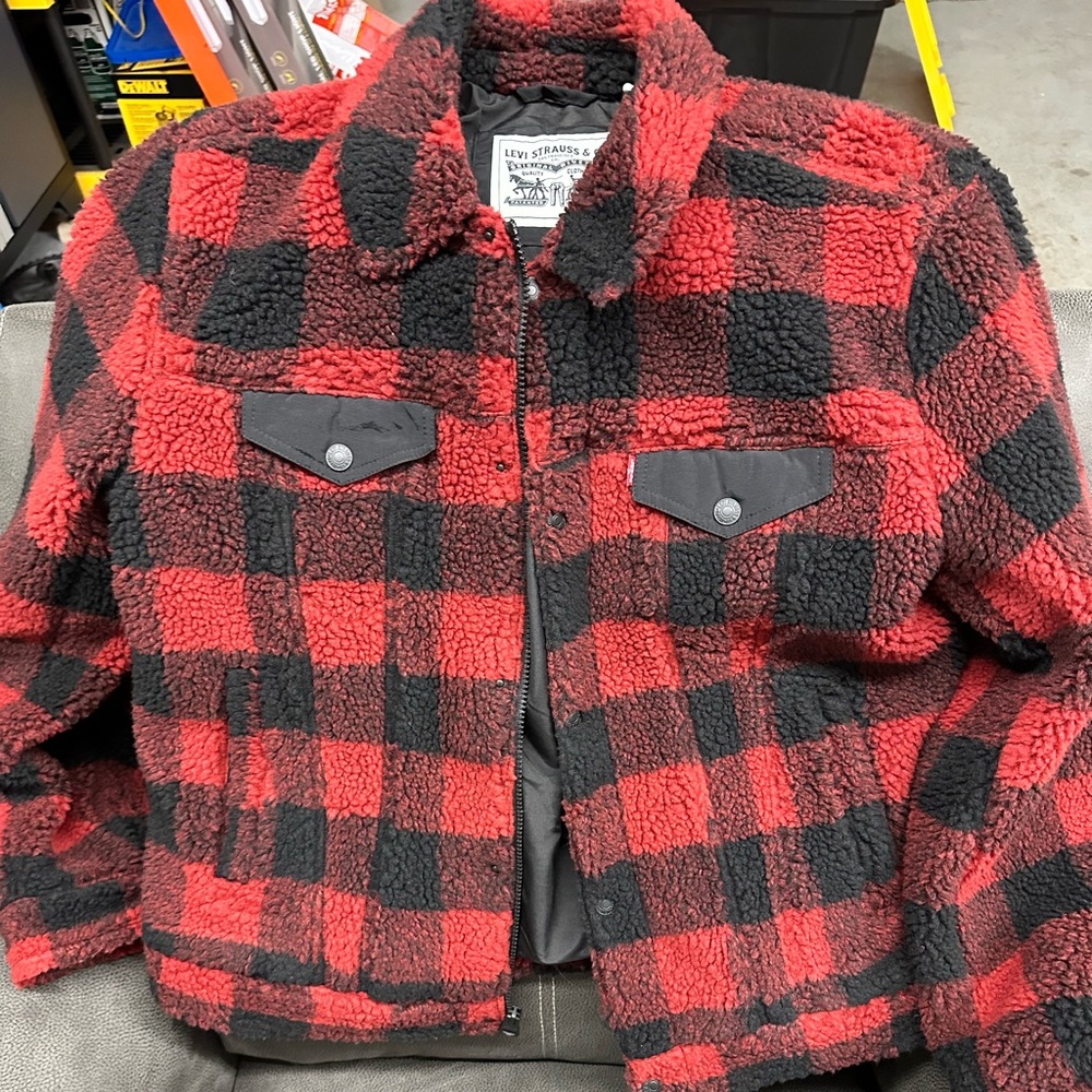 Red and black plaid levi jacket. Brand new with tag